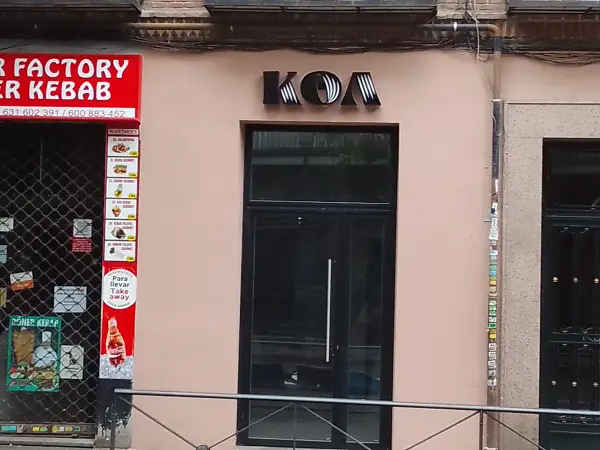 Rótulo de Gavalmedia para Peluquería KOA