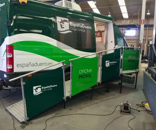 Rótulo de Gavalmedia para Autobús España-Duero