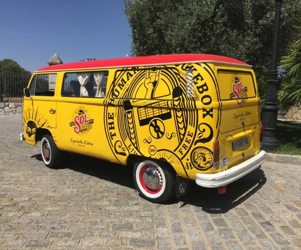 Impresión digital de gran formato en Madrid para Cervezas Sol